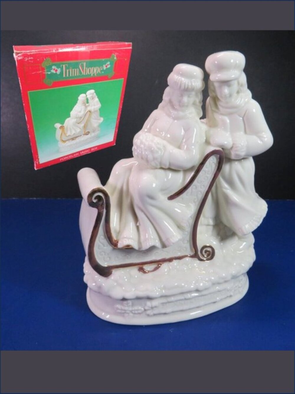 Trim Shoppe Porcelain Christmas Sled Music Box White Gold Vintage Winter Classic